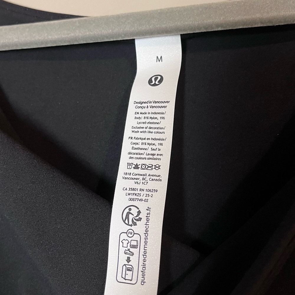 Lululemon NEW Nulu Twist Front Athleisure Sleeveless Stretch Midi Dress Black M - Picture 5 of 7